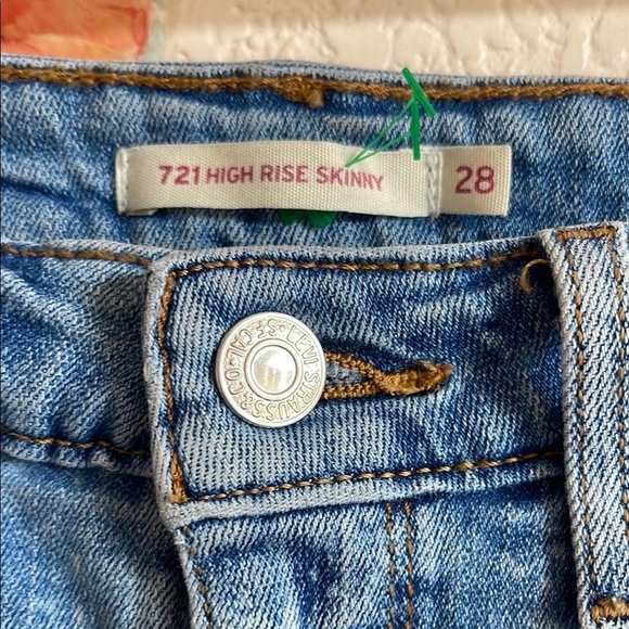 Levi's Blue High Rise Jeans Slim Fit - Picture 2 of 11